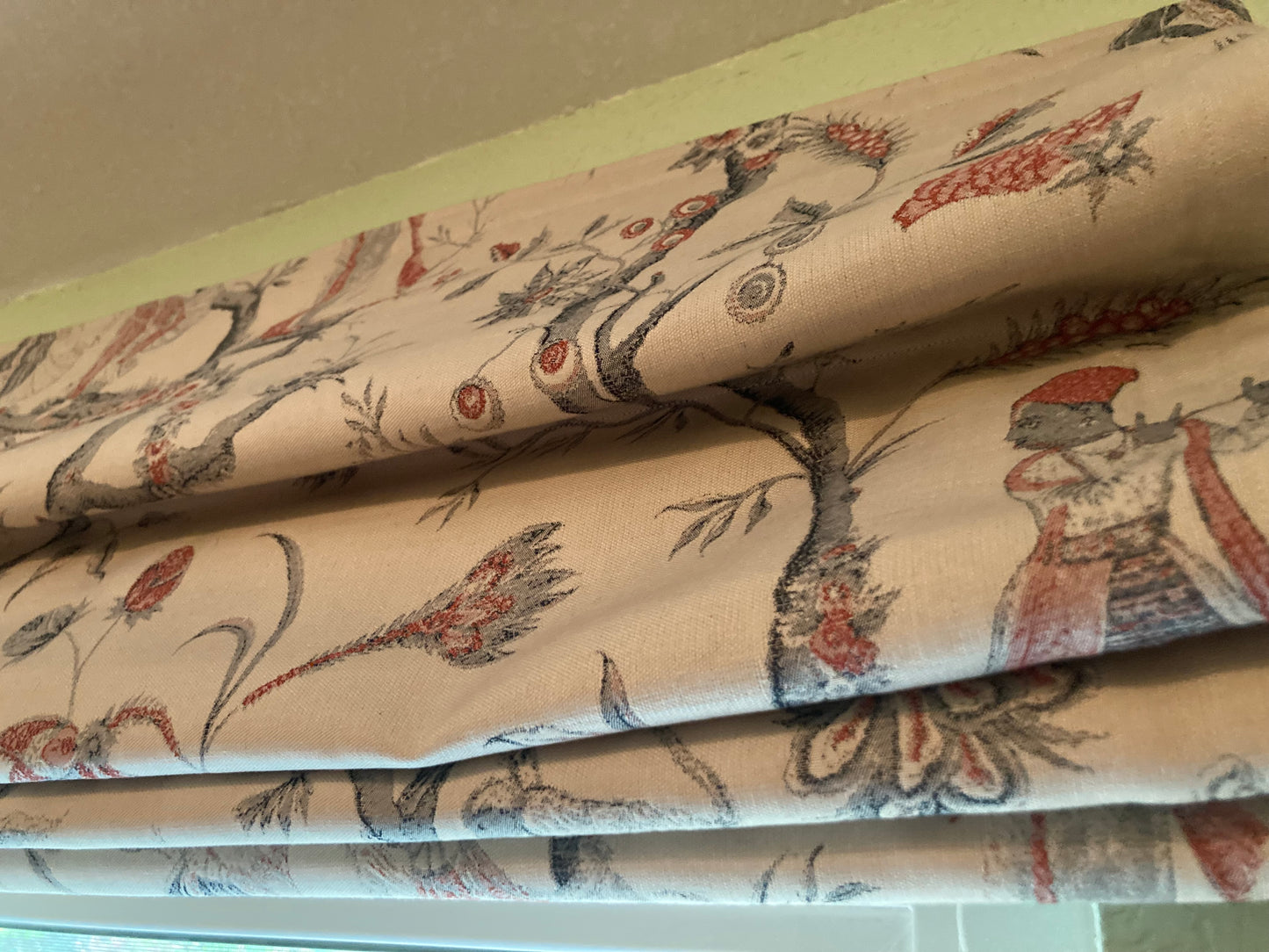 Roman Shades - Mughal Cream and Gray